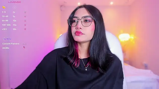 AzuraKindong online show from 04-02-26, 11:52