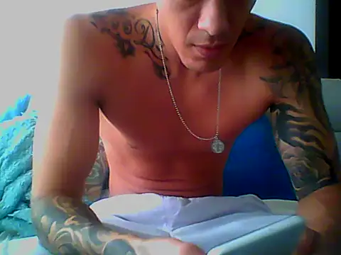 Skater29xx2 online show from 01-20-25, 05:48