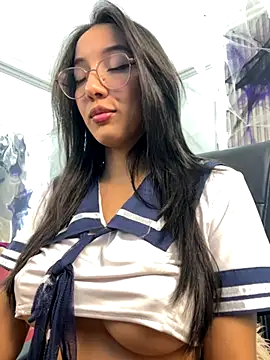 AnyaFloyd69 online show from 11-05-25, 09:59