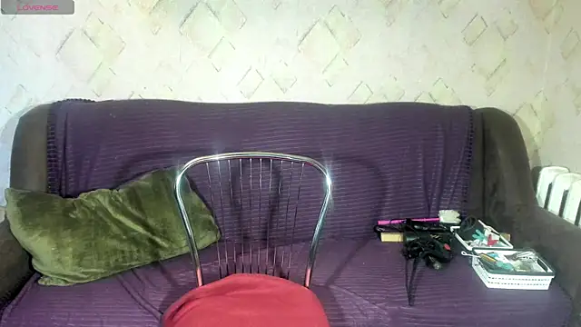 Snapshot of DarkIlona chatting on 01-15-25, 09:13 DarkIlona online show from 01-15-25, 09:13