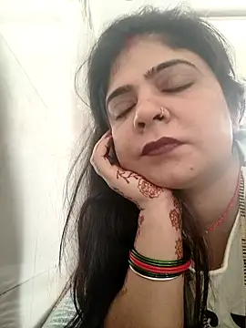 Husnpari20 online show from 10-11-25, 04:22