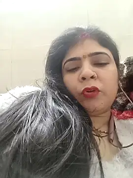 Husnpari20 online show from 12-05-25, 04:10