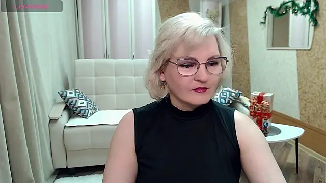 BlondeBrilliant7 online show from 12-15-24, 02:27