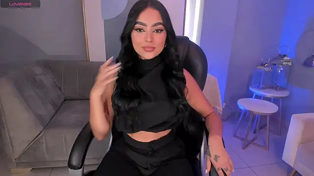 sarawinstone online show from 01-25-25, 07:39