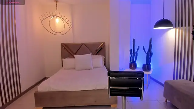 sarawinstone online show from 02-20-25, 02:18