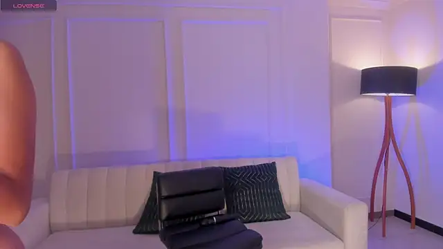 sarawinstone online show from 03-05-25, 11:27