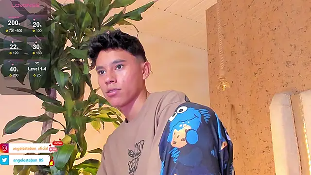 Angel esteban fx online show from 02-02-25, 07:20