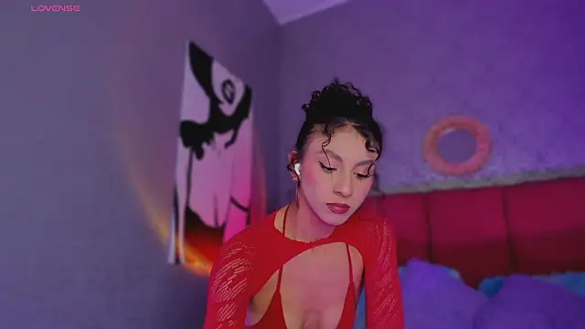 MiissCharlotte online show from 11-13-25, 03:27