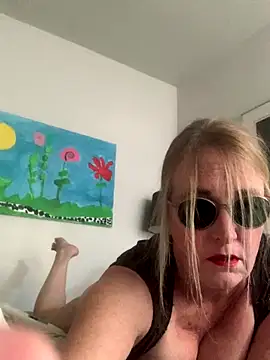 Jennifera123 online show from 01-05-26, 09:40