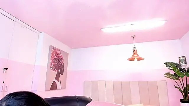 Snapshot of Red_lady chatting on 01-12-25, 04:52 Red lady online show from 01-12-25, 04:52