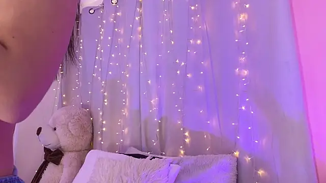 hannacruzsj online show from 09-18-25, 06:21