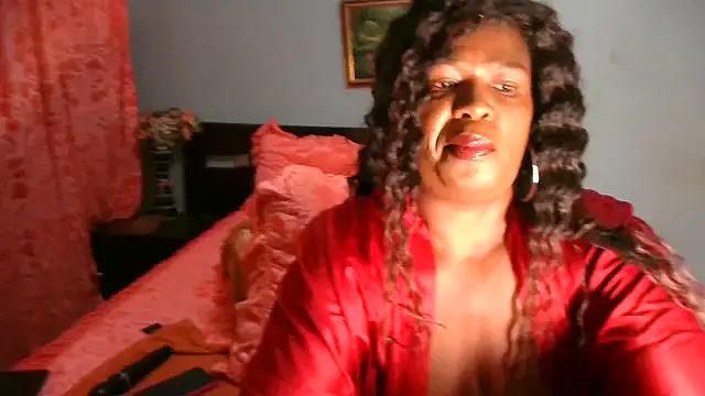 Snapshot of TALLNSEXY48 chatting on 11-04-25, 12:21 TALLNSEXY48 online show from 11-04-25, 12:21