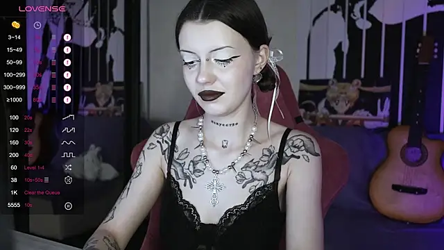 Snapshot of prettybones chatting on 12-30-24, 09:48 prettybones online show from 12-30-24, 09:48