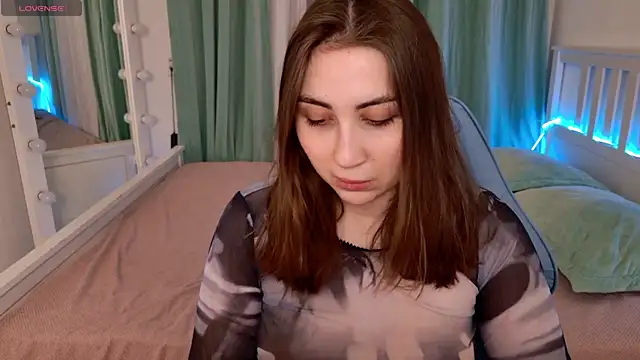 Snapshot of WinryRoss chatting on 01-22-25, 05:26 WinryRoss online show from 01-22-25, 05:26