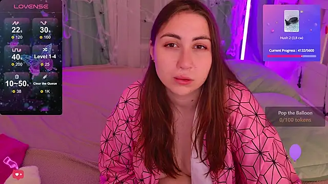 Snapshot of WinryRoss chatting on 10-26-25, 06:19 WinryRoss online show from 10-26-25, 06:19