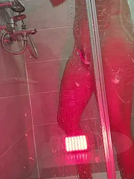 Snapshot of SexyErola27 chatting on 02-05-26, 08:08 SexyErola27 online show from 02-05-26, 08:08