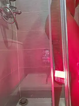 Snapshot of SexyErola27 chatting on 02-14-26, 02:25 SexyErola27 online show from 02-14-26, 02:25