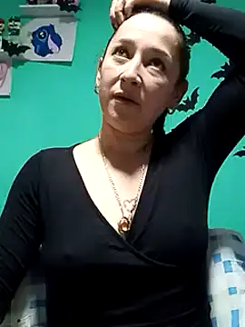 Snapshot of emilypoppy3 chatting on 01-17-25, 03:01 emilypoppy3 online show from 01-17-25, 03:01