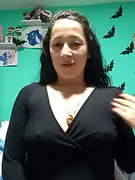Snapshot of emilypoppy3 chatting on 01-23-25, 08:13 emilypoppy3 online show from 01-23-25, 08:13