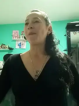 Snapshot of emilypoppy3 chatting on 03-17-25, 03:40 emilypoppy3 online show from 03-17-25, 03:40