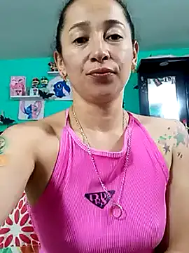 Snapshot of emilypoppy3 chatting on 03-21-25, 10:17 emilypoppy3 online show from 03-21-25, 10:17