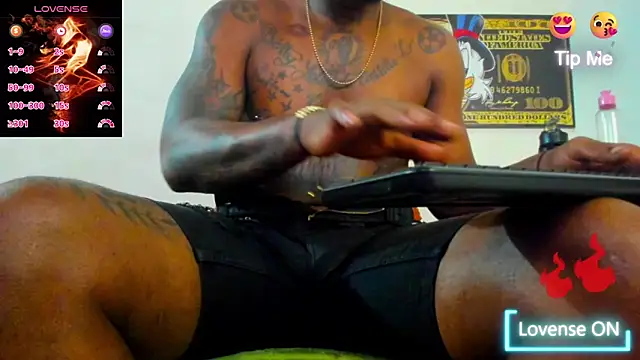 wotton 17 online show from 10-23-25, 06:50