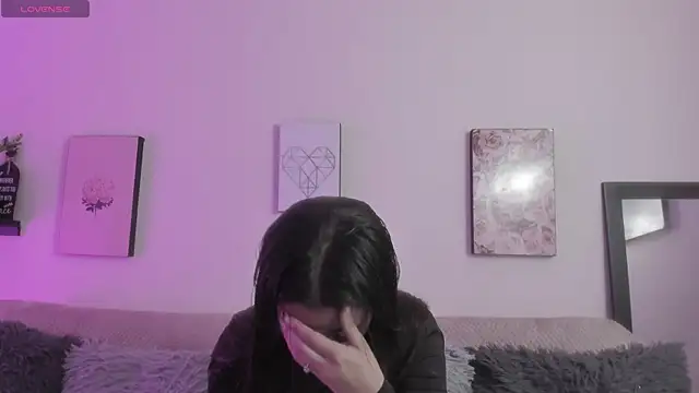 Snapshot of Murieel_69 chatting on 10-12-25, 06:51 Murieel 69 online show from 10-12-25, 06:51