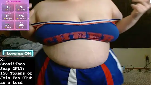 Stoniiiboo online show from 12-14-25, 02:33