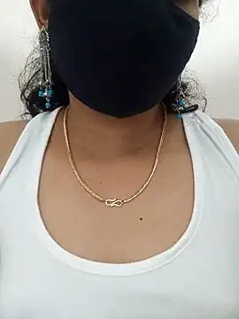 Angleannie online show from 10-12-25, 03:22