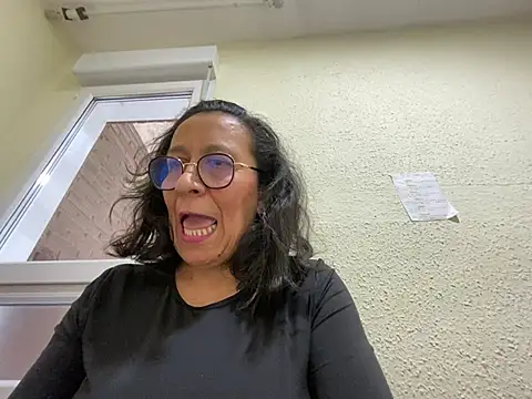 sweeviolet online show from 02-07-25, 01:43