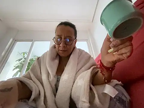 sweeviolet online show from 02-09-25, 08:54