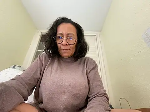 sweeviolet online show from 03-14-25, 01:13