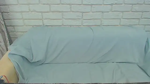 Crazyy girl  online show from 12-23-24, 01:24