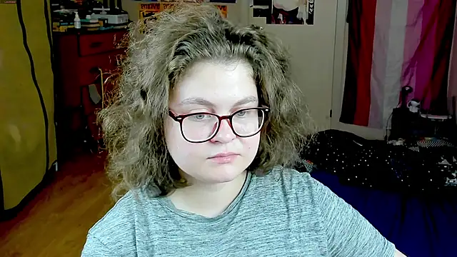 Sashy Way online show from 10-10-25, 08:19