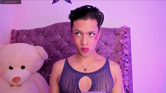 Snapshot of Marck_rousse1 chatting on 01-08-25, 06:09 Marck rousse1 online show from 01-08-25, 06:09