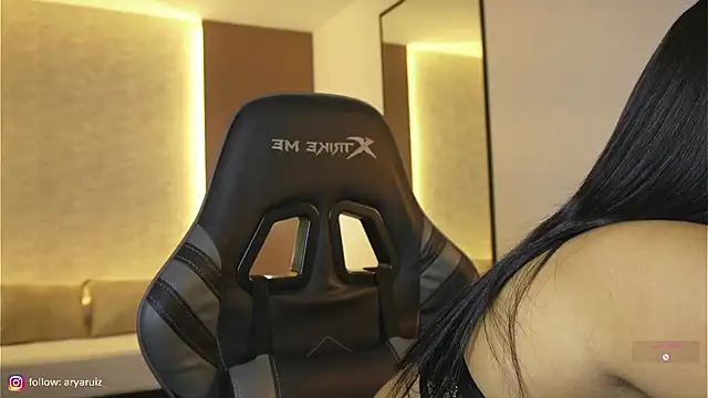 arya ruizz online show from 10-10-25, 12:48