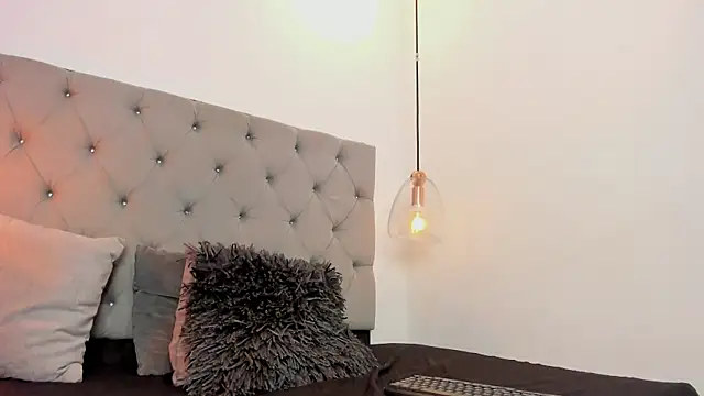 AnnPrices online show from 02-07-25, 03:08