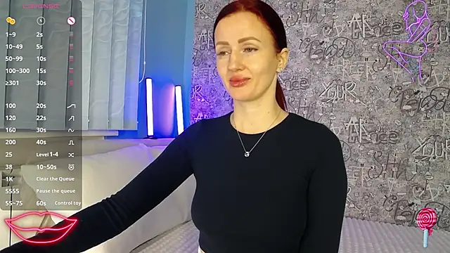 ElisaJane online show from 11-20-25, 09:58