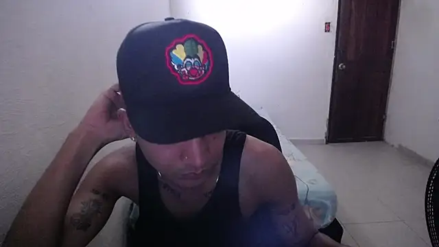 Sxntisaul   online show from 02-05-25, 06:59