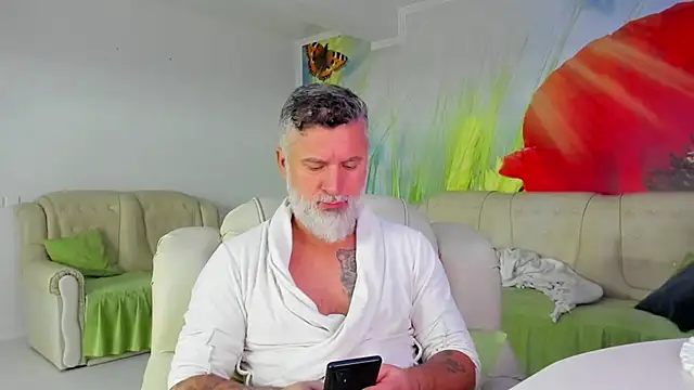 BlowMyXXL online show from 01-06-26, 06:44