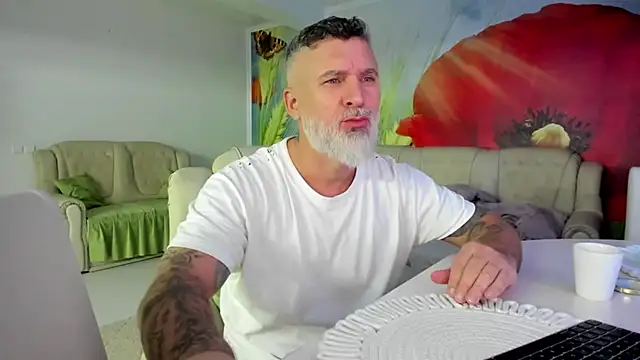 BlowMyXXL online show from 01-14-26, 07:19