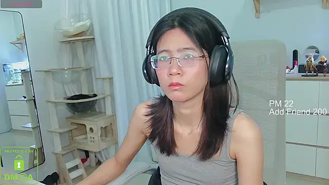 Snapshot of littlemiilk chatting on 10-10-25, 08:57 littlemiilk online show from 10-10-25, 08:57