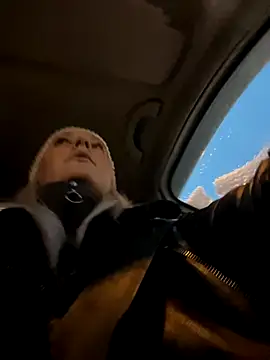 MerlinDave online show from 11-26-25, 02:01