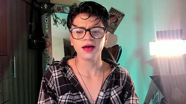 Snapshot of marckalexis chatting on 10-29-25, 09:27 marckalexis online show from 10-29-25, 09:27