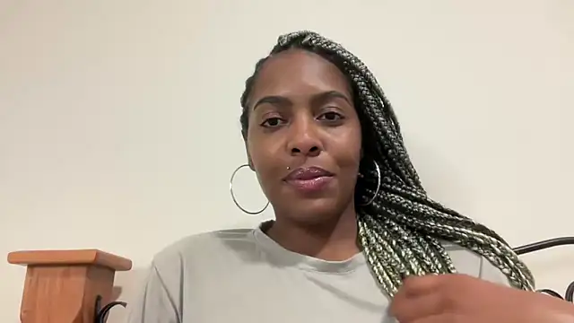 marisilva br online show from 10-20-25, 02:12