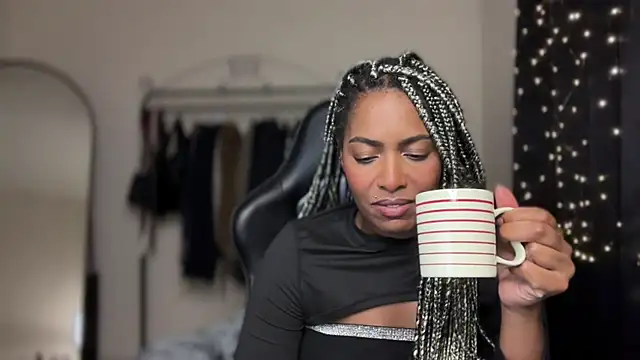 marisilva br online show from 11-11-25, 12:54