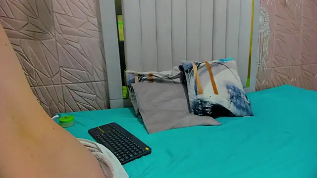 Ammy Connor1 online show from 11-04-25, 08:30