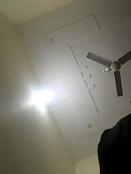 Snapshot of sri995955 chatting on 12-21-24, 12:42 sri995955 online show from 12-21-24, 12:42