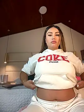 Snapshot of Miss_ary chatting on 04-06-26, 11:33 Miss ary online show from 04-06-26, 11:33