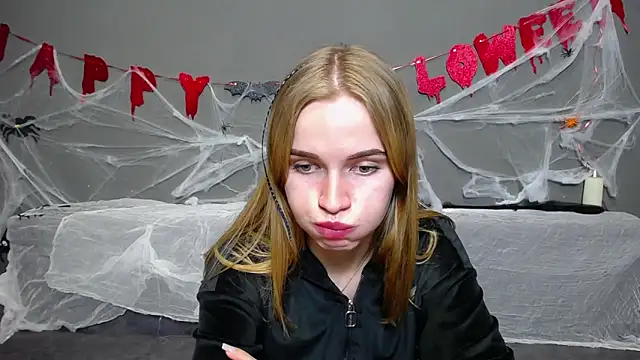 MargaritaKiss online show from 10-14-25, 07:14